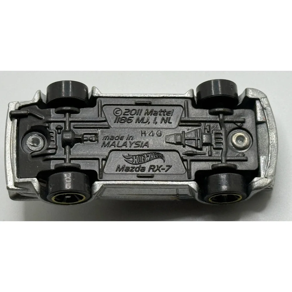 Hot‎ Wheels Mazda RX-7 2011 Silver Die-Cast Malaysia